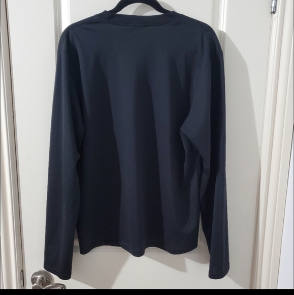 Long sleeve Nike top - Picture 2 of 3